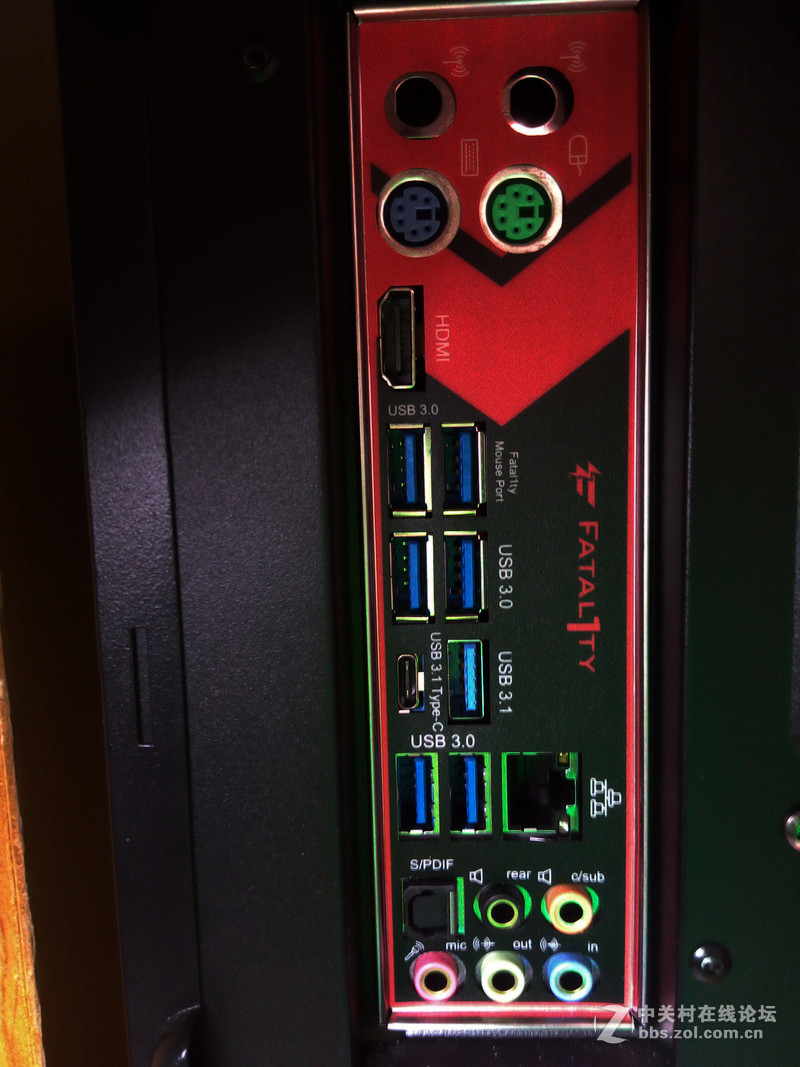 小接口大玩法——优越者Type-C多功能影音转换器Y-9103SL