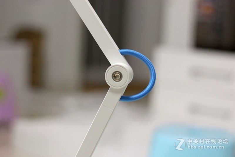 ＃你，需要一盏智慧的灯＃明基WiT护眼台灯开箱以及结构分析：台灯的终极进化形态？