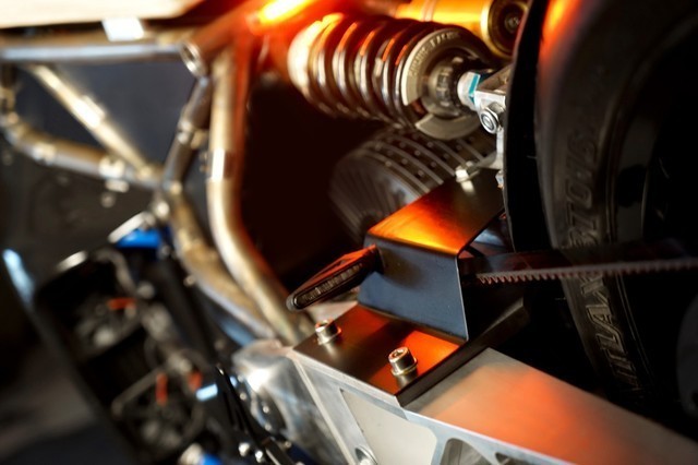 爱这不羁放纵爱自由：E-Raw概念电摩