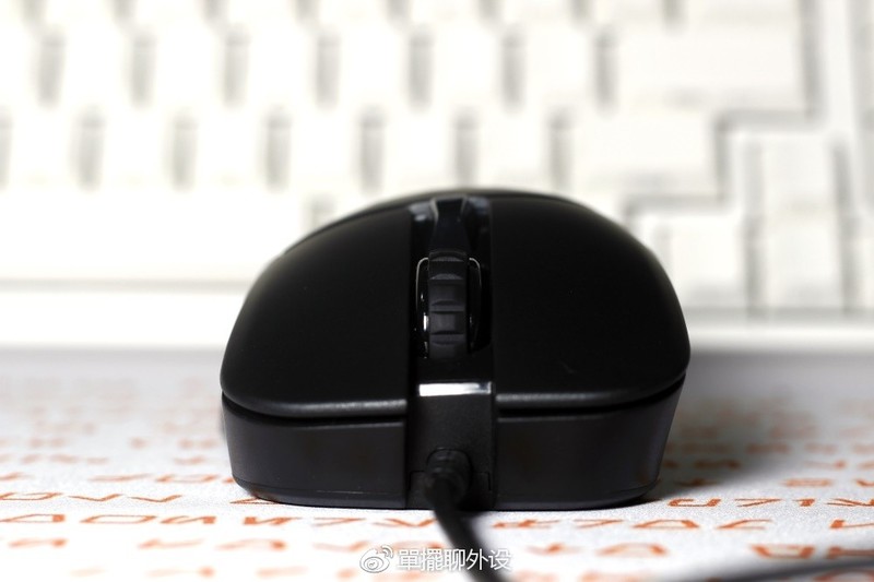 【單擺出品】Ttesports-IRIS-RGB-游戏鼠标评测