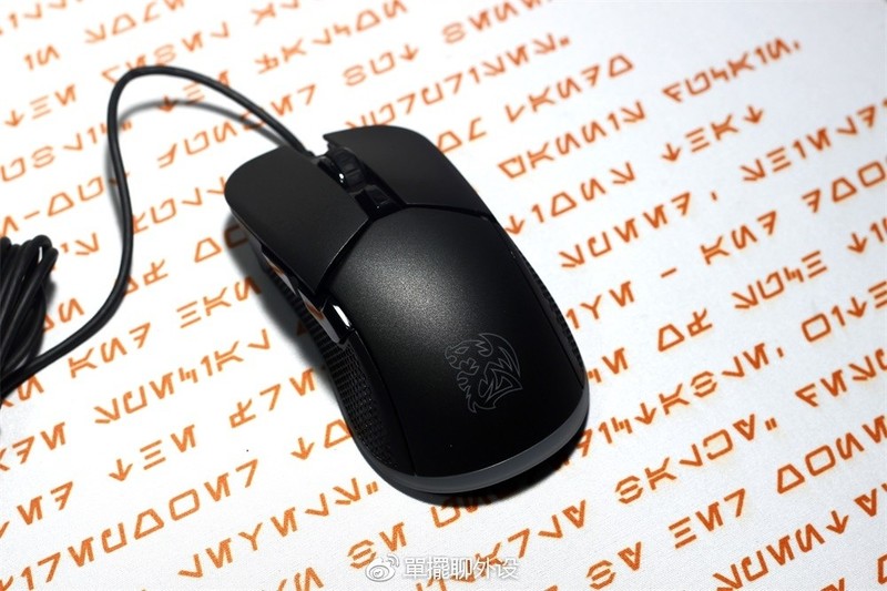 【單擺出品】Ttesports-IRIS-RGB-游戏鼠标评测
