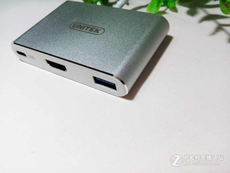 小接口大玩法——优越者Type-C多功能影音转换器Y-9103SL