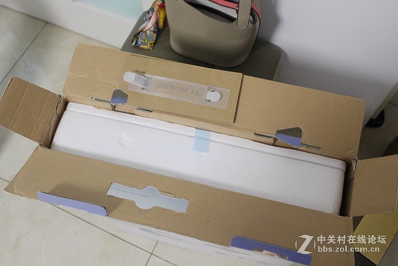 ＃你，需要一盏智慧的灯＃明基WiT护眼台灯开箱以及结构分析：台灯的终极进化形态？