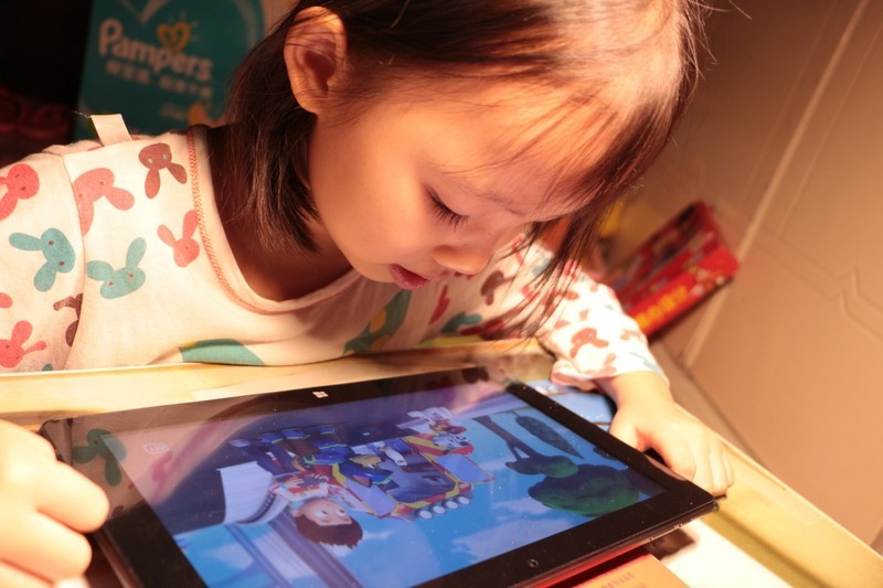 ＃你，需要一盏智慧的灯＃呵护你的双眼！明基WiT MindDuo亲子共读护眼台灯使用篇