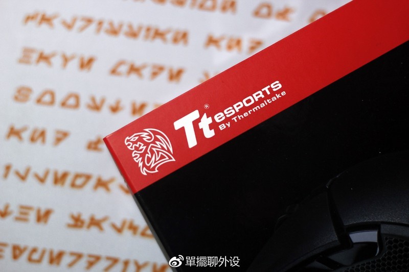 【單擺出品】Ttesports-IRIS-RGB-游戏鼠标评测