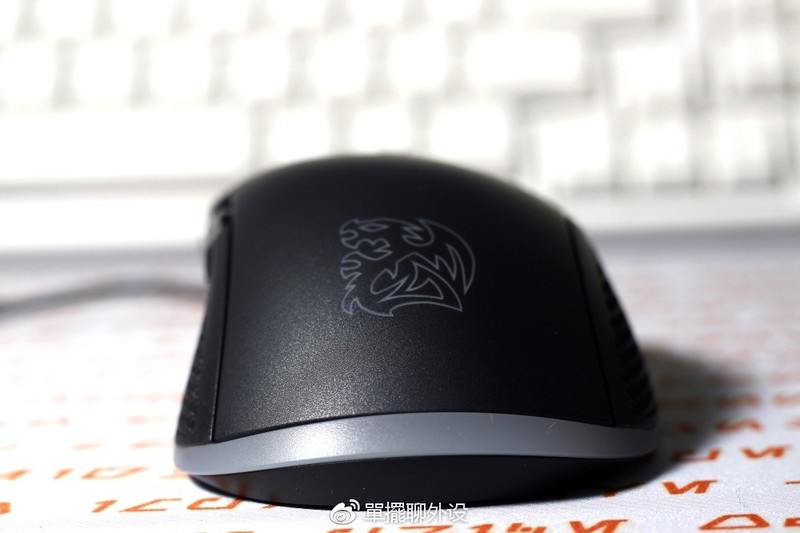 【單擺出品】Ttesports-IRIS-RGB-游戏鼠标评测