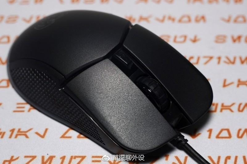 【單擺出品】Ttesports-IRIS-RGB-游戏鼠标评测