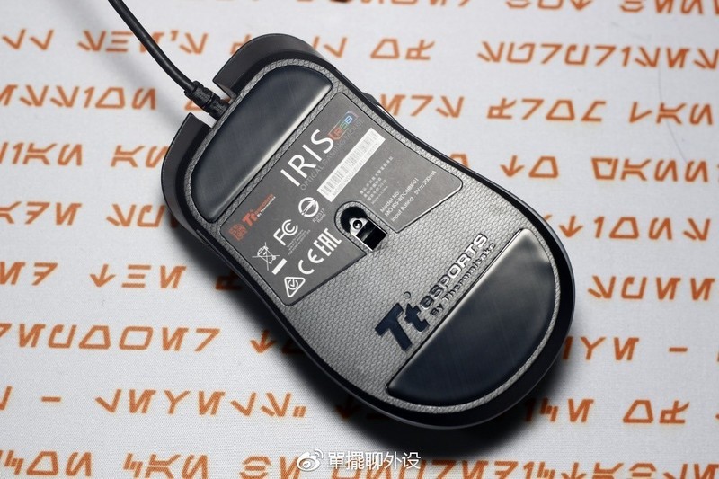 【單擺出品】Ttesports-IRIS-RGB-游戏鼠标评测