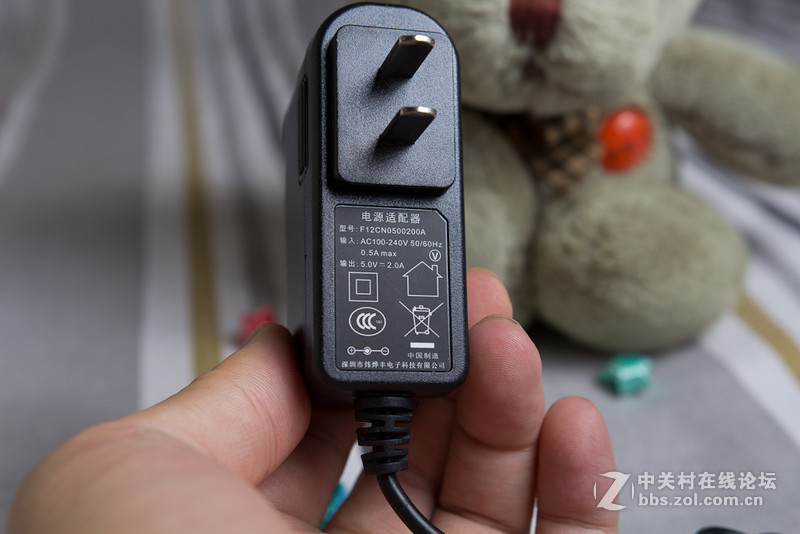 4K全解码高清盒子，影驰芒果盒开箱外观