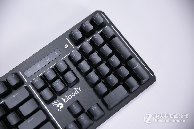 不一样的体验血手幽灵复活者B975 RGB电竞机械键盘评测