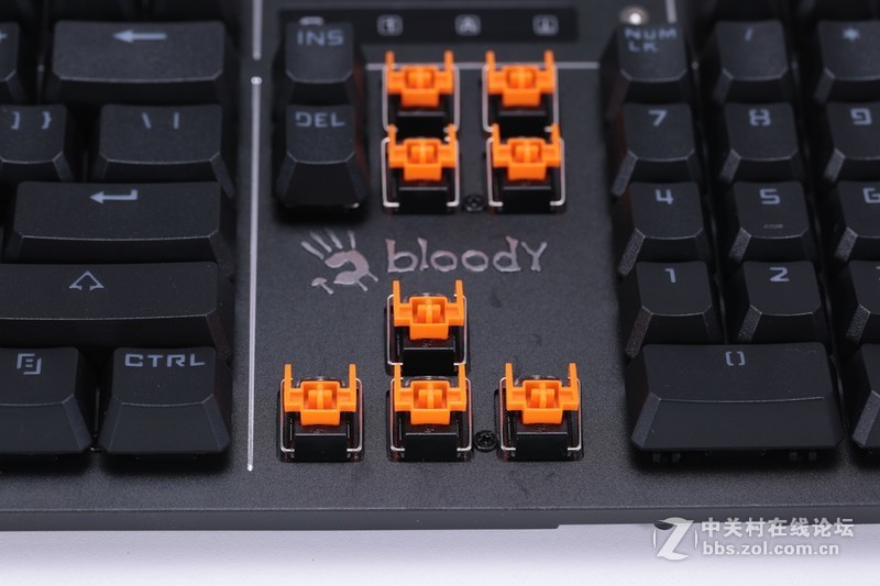 不一样的体验血手幽灵复活者B975 RGB电竞机械键盘评测