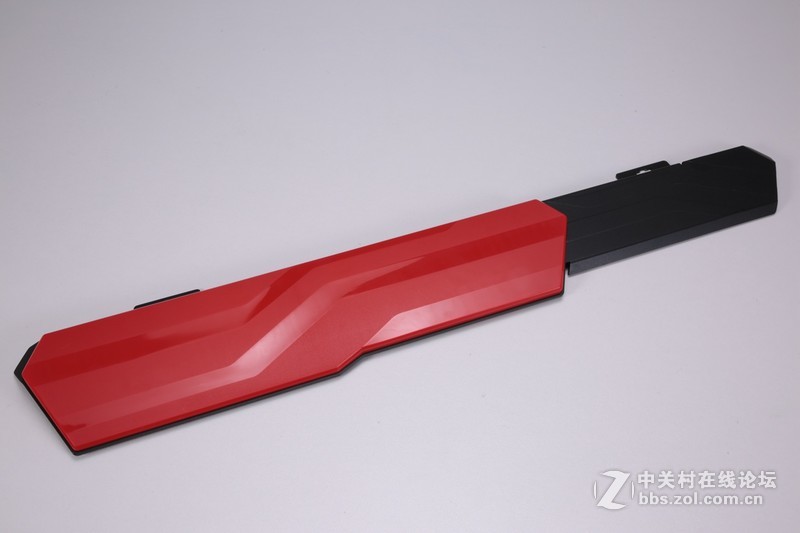 不一样的体验血手幽灵复活者B975 RGB电竞机械键盘评测