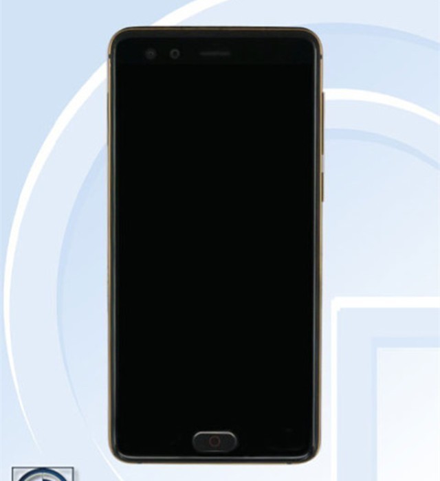 努比亚新机Z17s的工信部证件照曝光 四摄+四曲面后盖 努比亚Z17s外形曝光