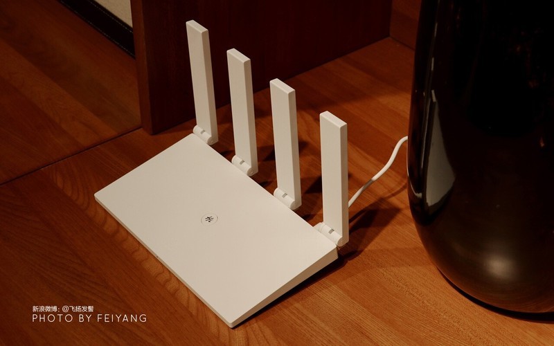 真双频全千兆，华为路由WS5200升级你的家居网络体验