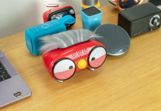 比猫王小王子更好玩的桌面音箱，WooHoo鸡音箱开箱！