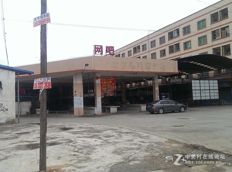 哎，HTC802   才400万像素不咋的  为什么不是1300万，2000万，4100万？？