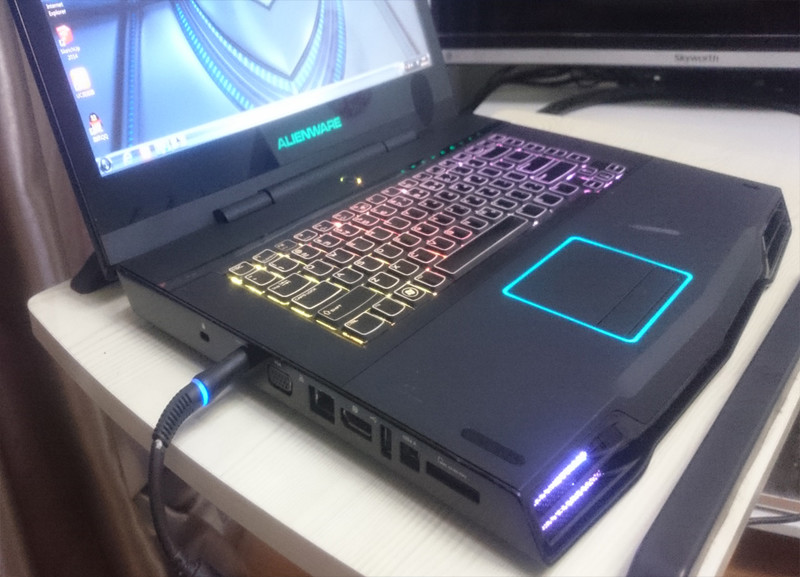 外星人M15x i7 6G 固态 独显 1080高分屏咱出北京本地 经典不下当年 游戏、作图利器