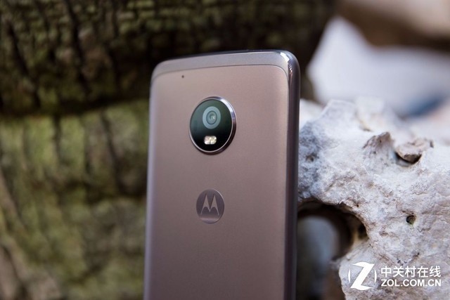 Moto G5搭载骁龙430处理器，16GB/32GB存储