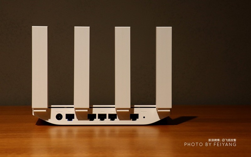 真双频全千兆，华为路由WS5200升级你的家居网络体验