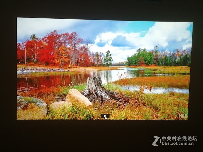 智能投影仪遍地开花，我却选了个传统投影仪——优派PJD7831HDL