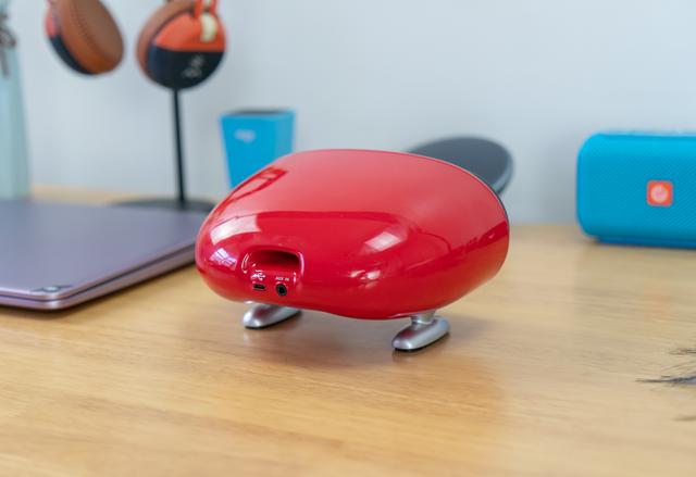 比猫王小王子更好玩的桌面音箱，WooHoo鸡音箱开箱！