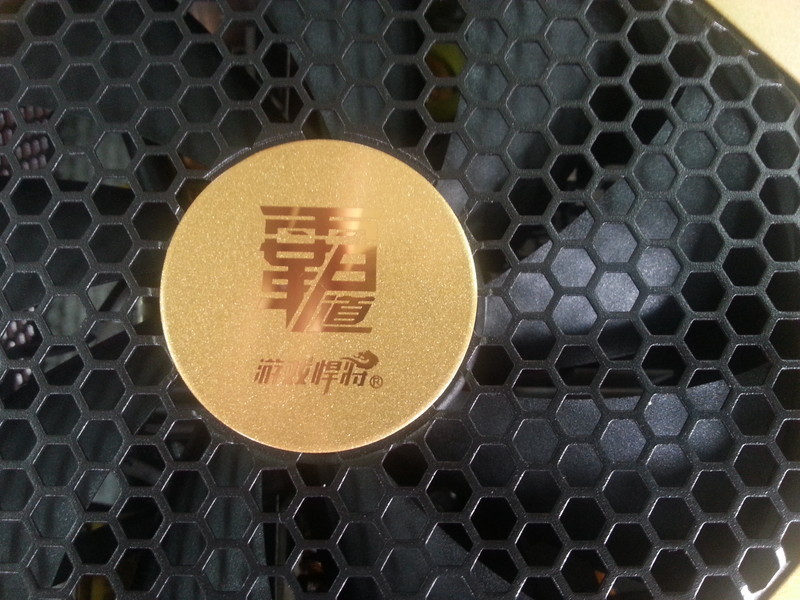 游戏悍将电源APU平台装机实测！ 游戏悍将与航嘉的碰撞！