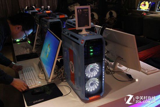 航嘉MVP+：Z战队御用机箱 ！