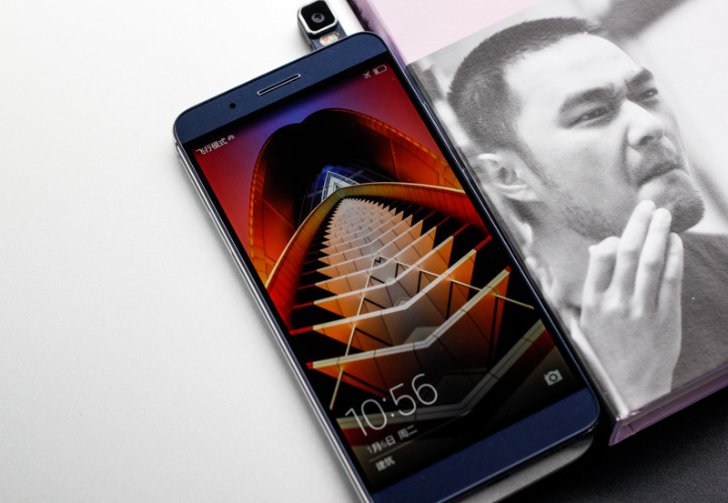 小米看过来，我所有的向往是那一抹海岛蓝