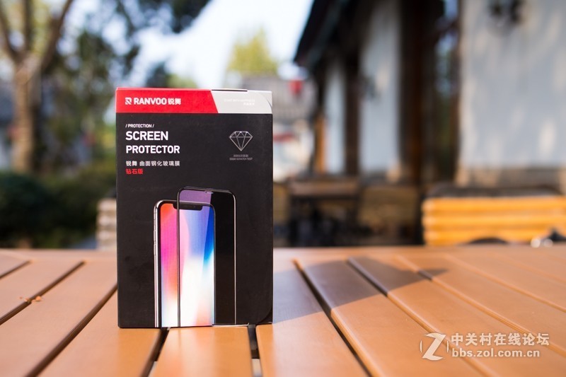iPhone XS Max屏幕保护神器，锐舞曲面钢化玻璃膜使用体验