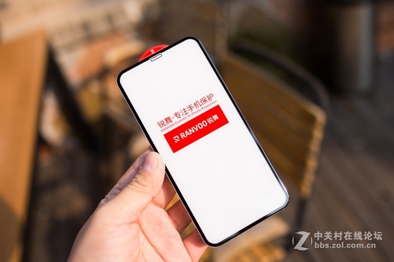 iPhone XS Max屏幕保护神器，锐舞曲面钢化玻璃膜使用体验
