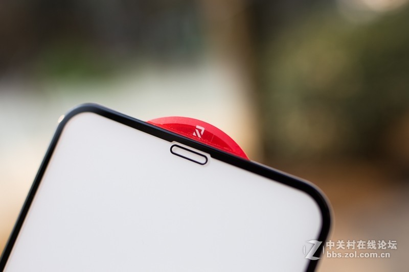 iPhone XS Max屏幕保护神器，锐舞曲面钢化玻璃膜使用体验