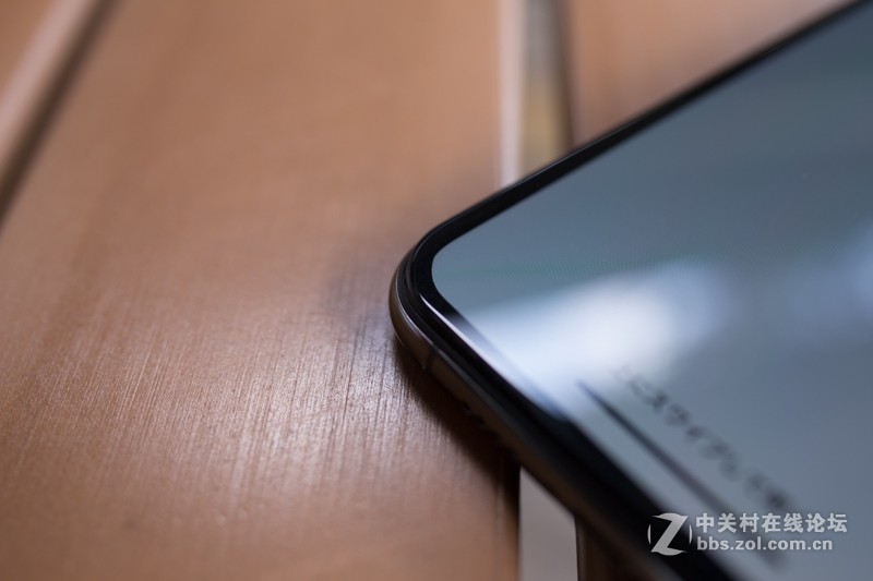 iPhone XS Max屏幕保护神器，锐舞曲面钢化玻璃膜使用体验