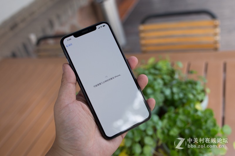 iPhone XS Max屏幕保护神器，锐舞曲面钢化玻璃膜使用体验