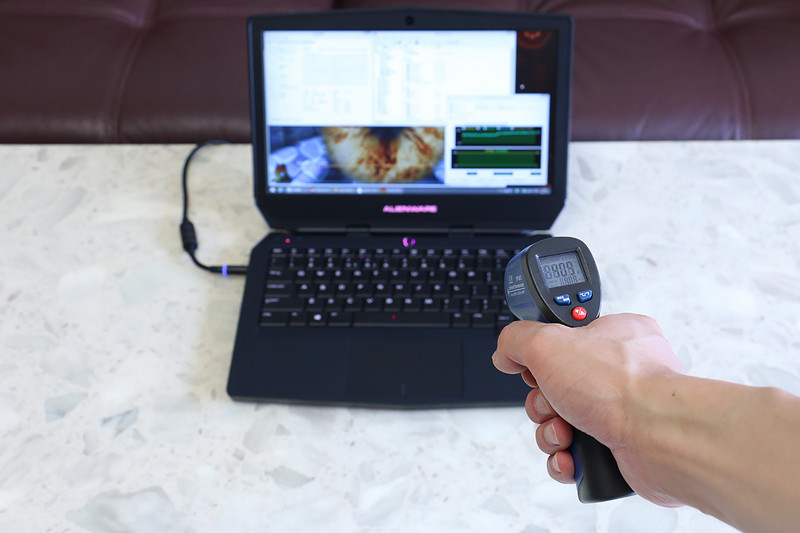 Duang一下就变强了，全新外星人Alienware 13游戏笔记本&外置显卡扩展坞深度评测！