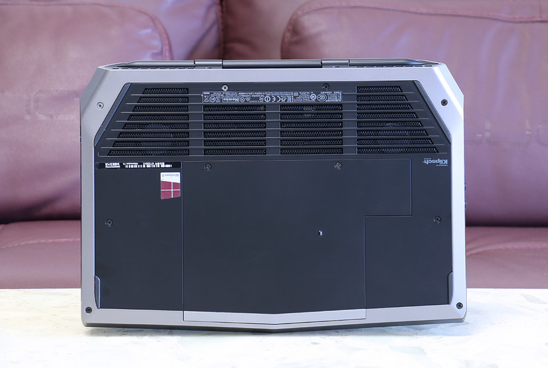 Duang一下就变强了，全新外星人Alienware 13游戏笔记本&外置显卡扩展坞深度评测！