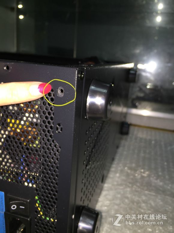 装机并不难，看妹子如何轻松装机。