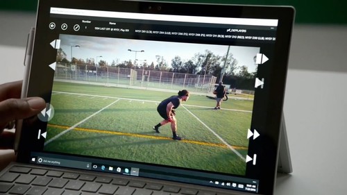 微软推新Surface Pro 4广告 嘲讽Mac无用