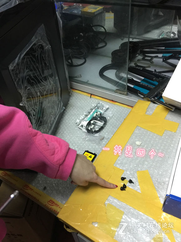 装机并不难，看妹子如何轻松装机。