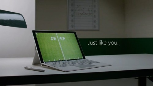 微软推新Surface Pro 4广告 嘲讽Mac无用