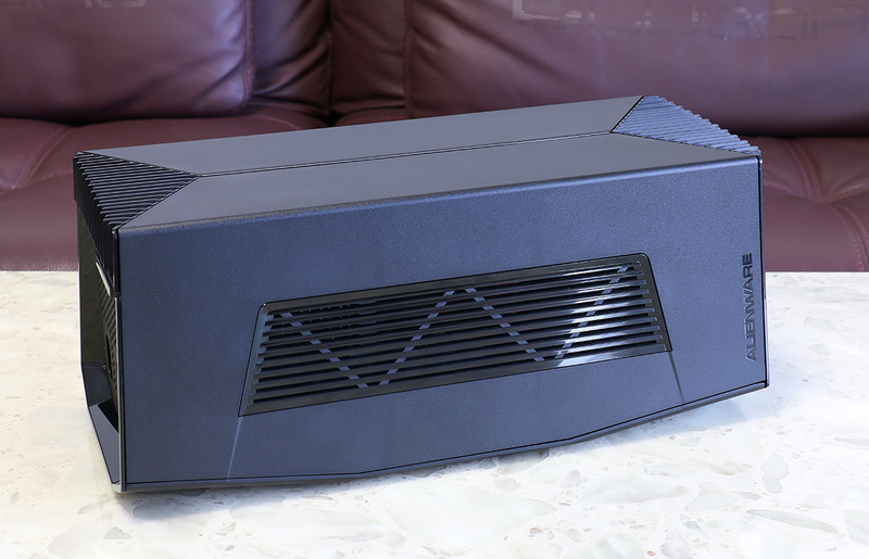 Duang一下就变强了，全新外星人Alienware 13游戏笔记本&外置显卡扩展坞深度评测！