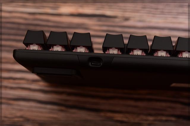 #外设# HyperX红轴，什么鬼？—HyperX阿洛伊Origins机械键盘评测