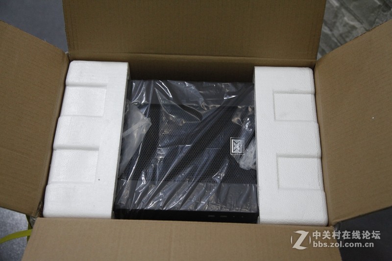 NV定制双侧透机箱开箱分享