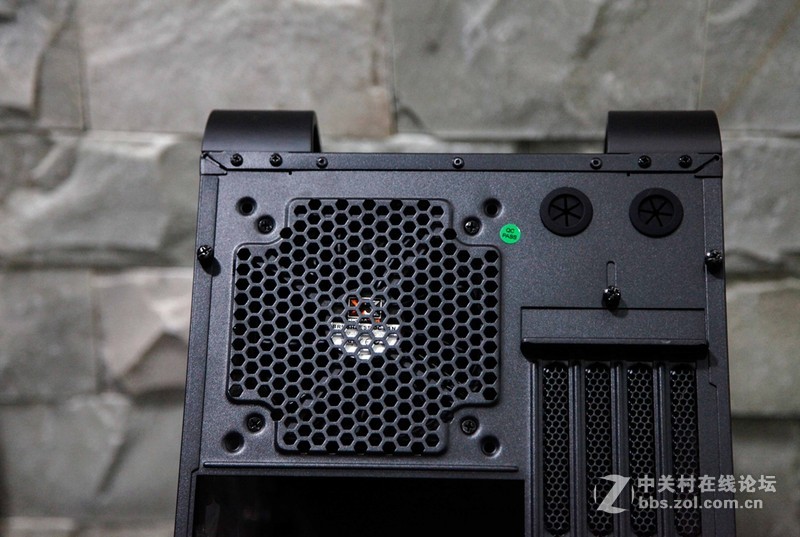 NV定制双侧透机箱开箱分享