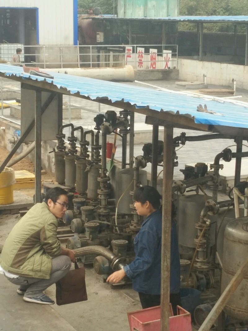 红火的化工厂？