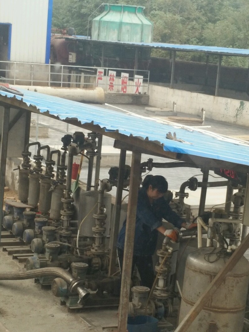 红火的化工厂？