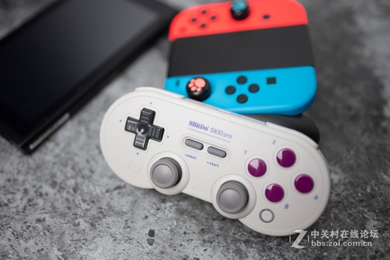 Switch手柄再进化！8BitDo八位堂 SN30 Pro-G Classic Edition 游戏手柄评测