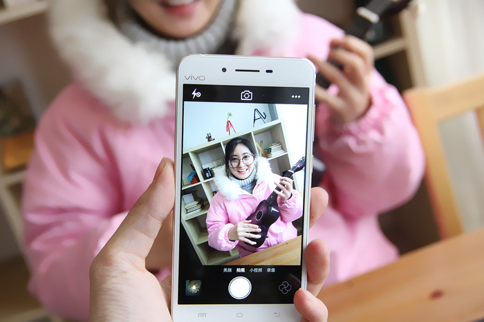 #每日话题#3个重点12个详细 — vivo X6 & X6Plus体验谈