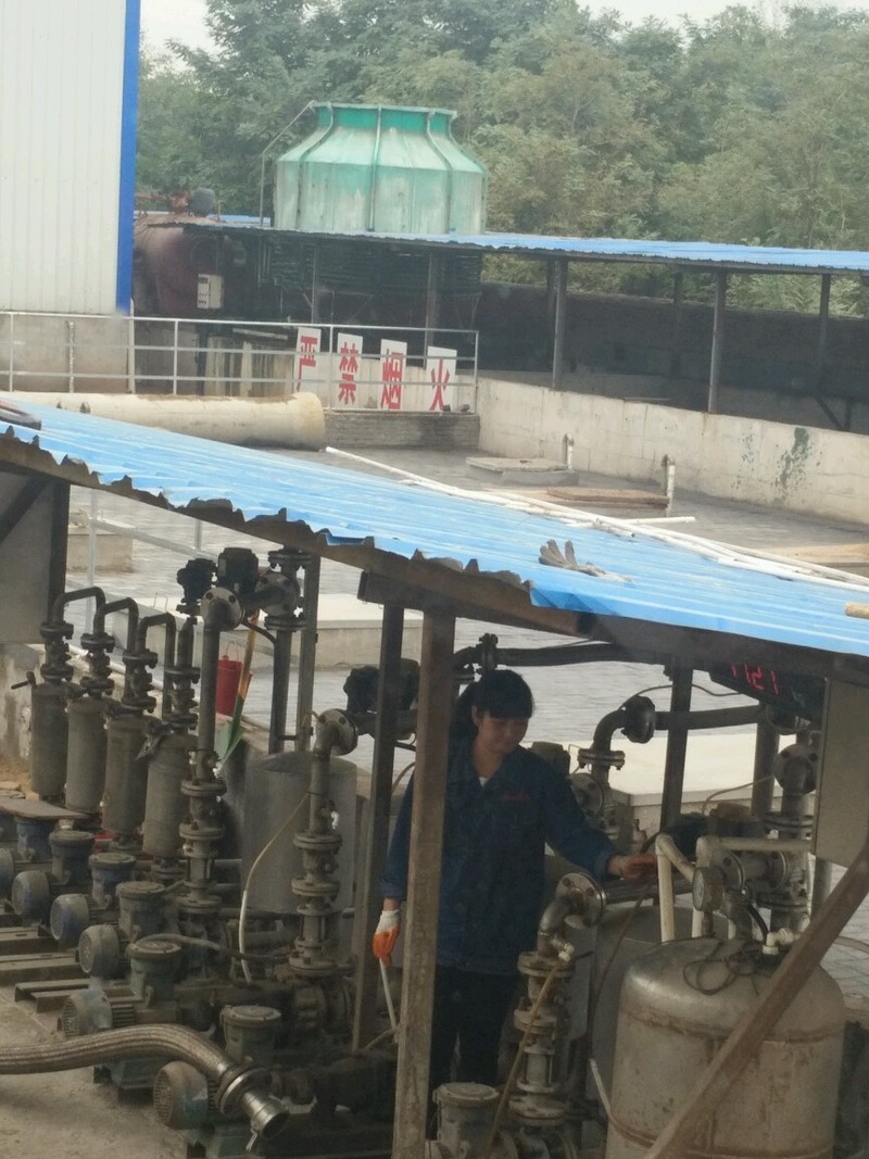 红火的化工厂？