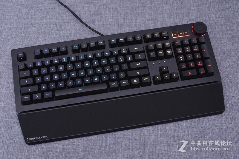 开放API加云应用，入手亿次寿命daskeyboard 达仕 Q5机械键盘