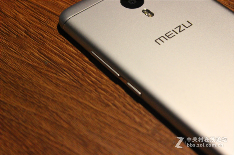 ＃快的漂亮，薄得持久＃魅蓝note3图赏：魅蓝当然很有魅力